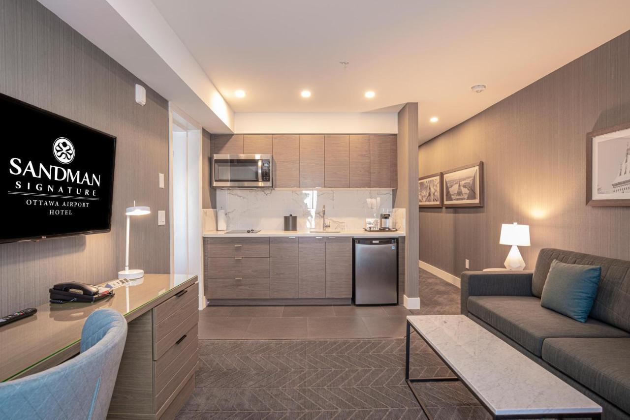 Sandman Signature Ottawa Airport Hotel Ngoại thất bức ảnh